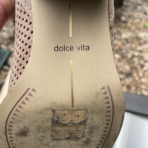 DOLCE VITA Perforated Suede Almond Toe Booties size 5.5 - Picture 10 of 11
